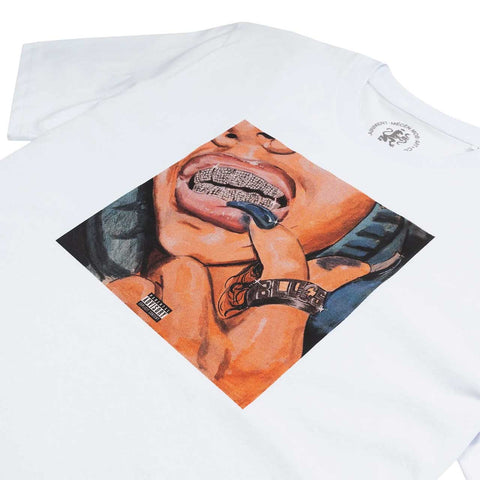 Cruz Cafuné, BLU€S COVER WHITE TEE