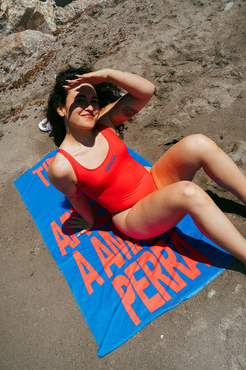 Nathy Peluso, TOALLA TIENES QUE APRENDER A AMARTE