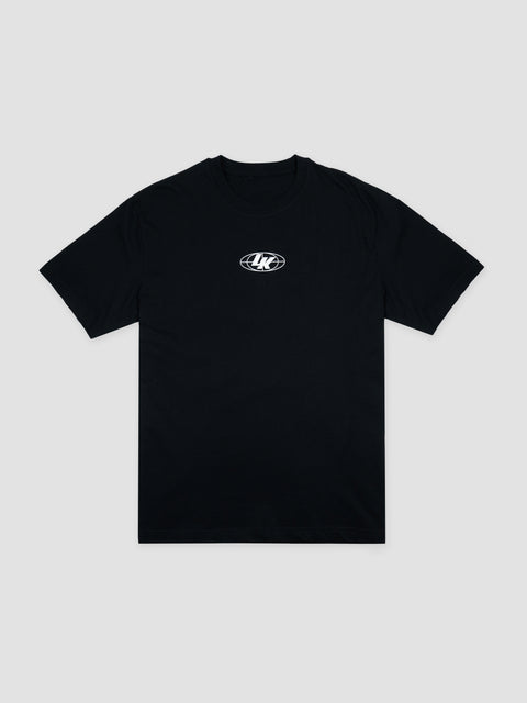 Camiseta negra logo blanco