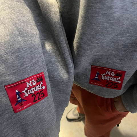 Jesús Cuesta, Sudadera Gris Wizard