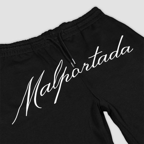 Nathy Peluso, Bermudas Malportada