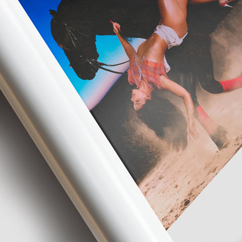 Nathy Peluso, Póster a Caballo